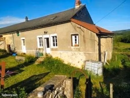 longère sur 3 hectares