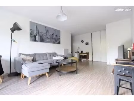appartement 5 pièces 131 m²