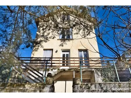 maison 5 pièces 126 m²
