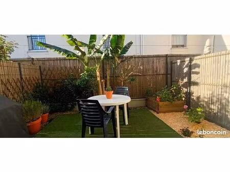 maison récente t4  78m² + garage + jardin - mérignac la forêt