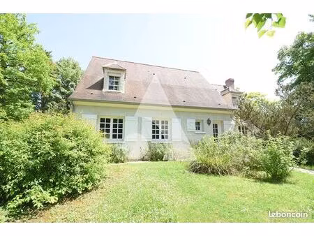 maison 8 pièces 168 m²