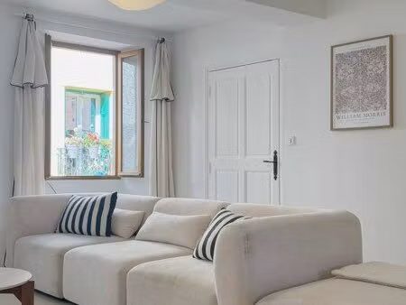 appartement 3 pièces entièrement rénové – la colle-sur-loup