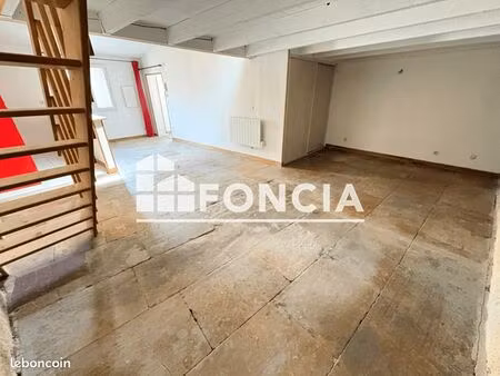 appartement 1 pièce 54 m²