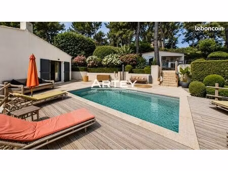 maison 6 pièces 150 m²