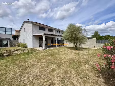 maison 4 pièces 110 m²