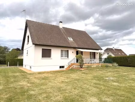 maison 6 pièces 150 m²