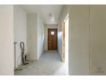 vivra à la campagne dans une maison rénovée