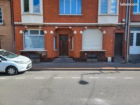 appartement (95m²) en rez-de-jardin (290m²)