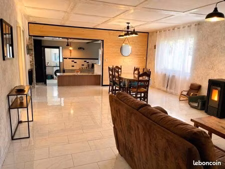 maison 3 chambres + dépendance f2