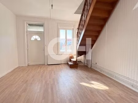 maison 5 pièces 79 m²
