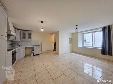 maison de ville 5 pièces 109 m²