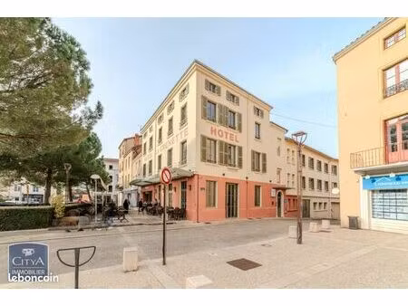 immeuble 1 500 m² roanne
