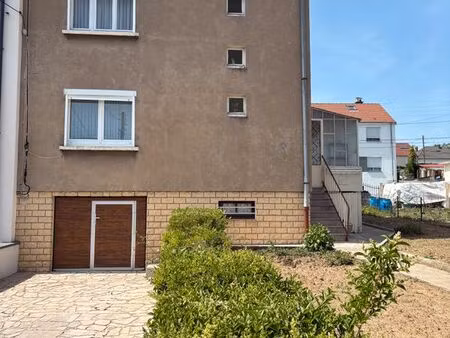 maison 3 chambres jardin sous-sol garage