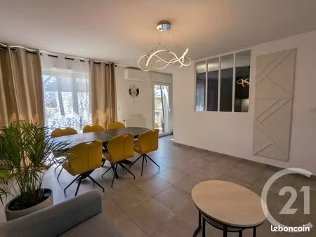 maison 5 pièces 94 m²