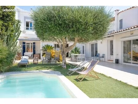 maison 6 pièces 185 m²