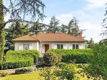 maison 4 pièces 136 m²