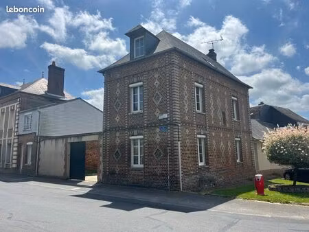 maison 6 pièces 106 m²