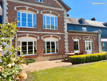 maison 7 pièces 190 m²
