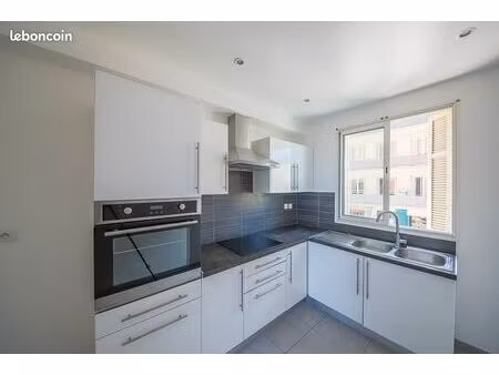 appartement 3 pièces 74 m²