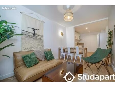 chambre 1 pièce 12 m²