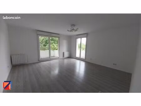 appartement 3 pièces 67 m²