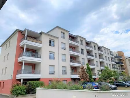 appartement 3 pièces 54 m²