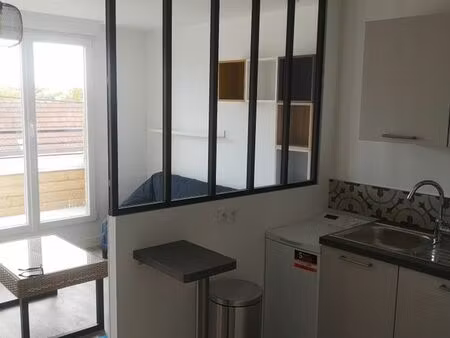 appartement t2 proche gare de reims (clairmarais)
