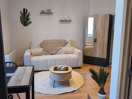 studio meublé refait à neuf