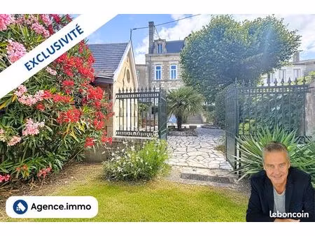 maison 10 pièces 250 m²