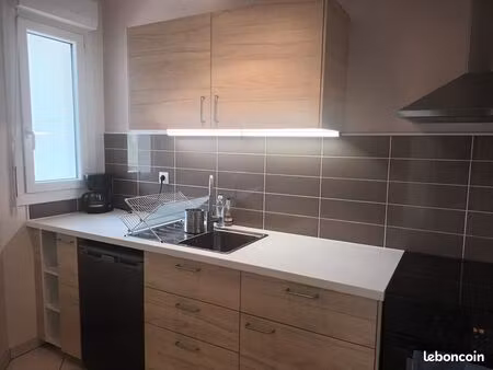 appartement meublé 2 pièces 43m2 balcon + parking en face de la gare de compiègne