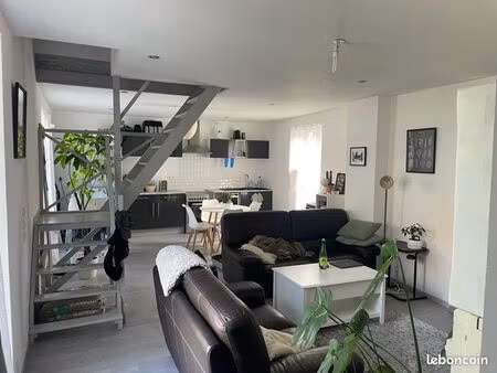 bethune centre appartement 55m2  630 euros