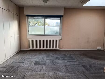 bureaux 99 m² argentan