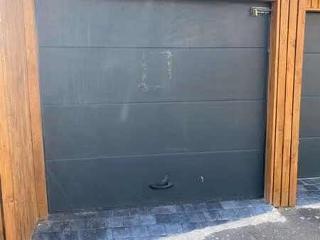 garage à louer