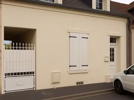 a louer maison de ville à clairoix