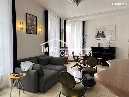 charmante maison de ville 4 chambres sur 245m2 de terrain