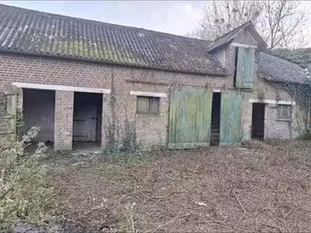 terrain 4784 m² embry