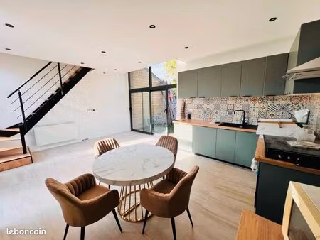 appartement 70m2 avec jardin et parking privé