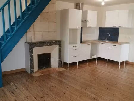 a louer t3 duplex saint savin 680 euros