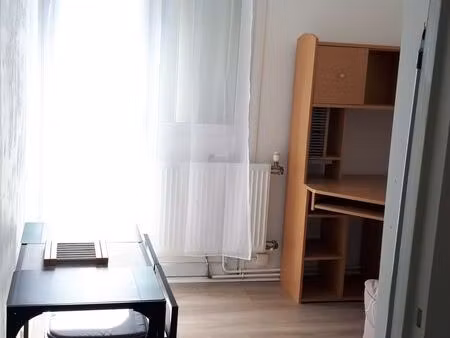 studio étudiant meublé