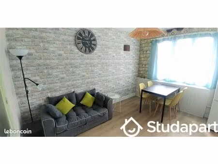 chambre 1 pièce 10 m²