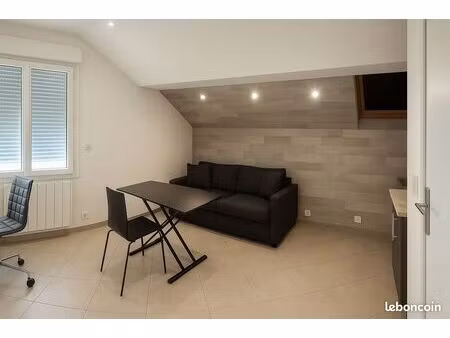 studio meublé