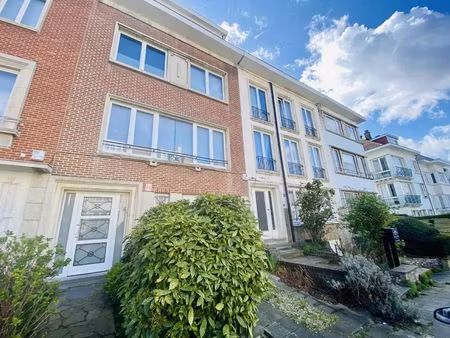 maison à louer avec garage et terrasse   watermael-boitsfort (vbe33500)