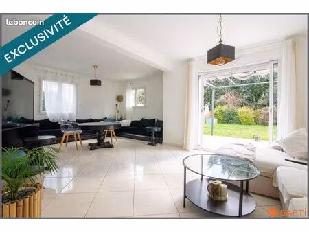 propriété 6 pièces 138 m²