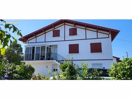 location vide t4 94m² avec jardin