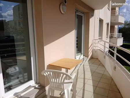 f2 avec terrasse