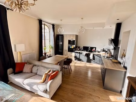 appartement rénové t2bis de 56m²