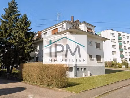 appartement 3 pièces 84 m²