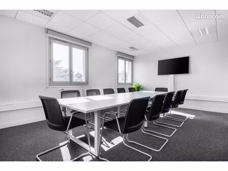 bureau en espace ouvert à louer pour 10 personnes à beauvais  stop & work beauvais beauvai