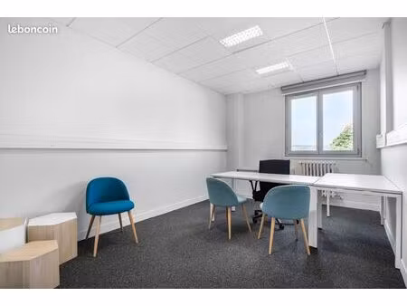 bureau privé à louer pour 2 personnes à beauvais  stop & work beauvais beauvais