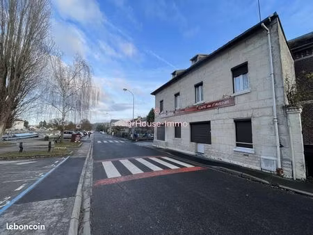 fonds de commerce 196 m² creil